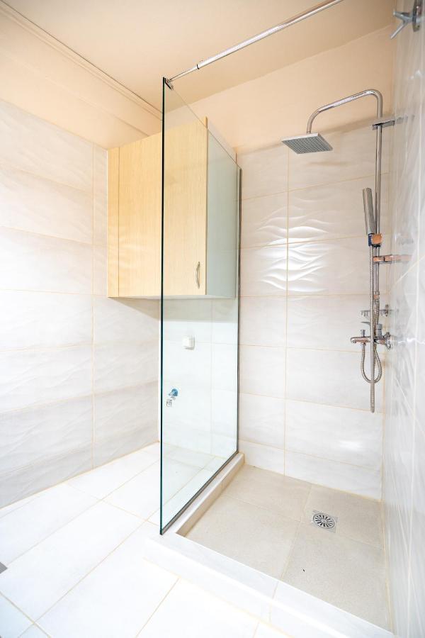 Monastiraki Metro Station Studio For 4 Persons Athens Exterior photo