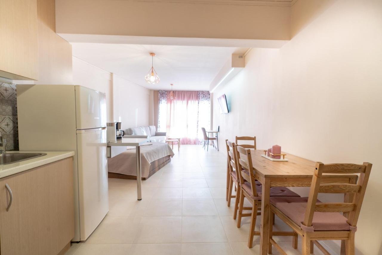 Monastiraki Metro Station Studio For 4 Persons Athens Exterior photo