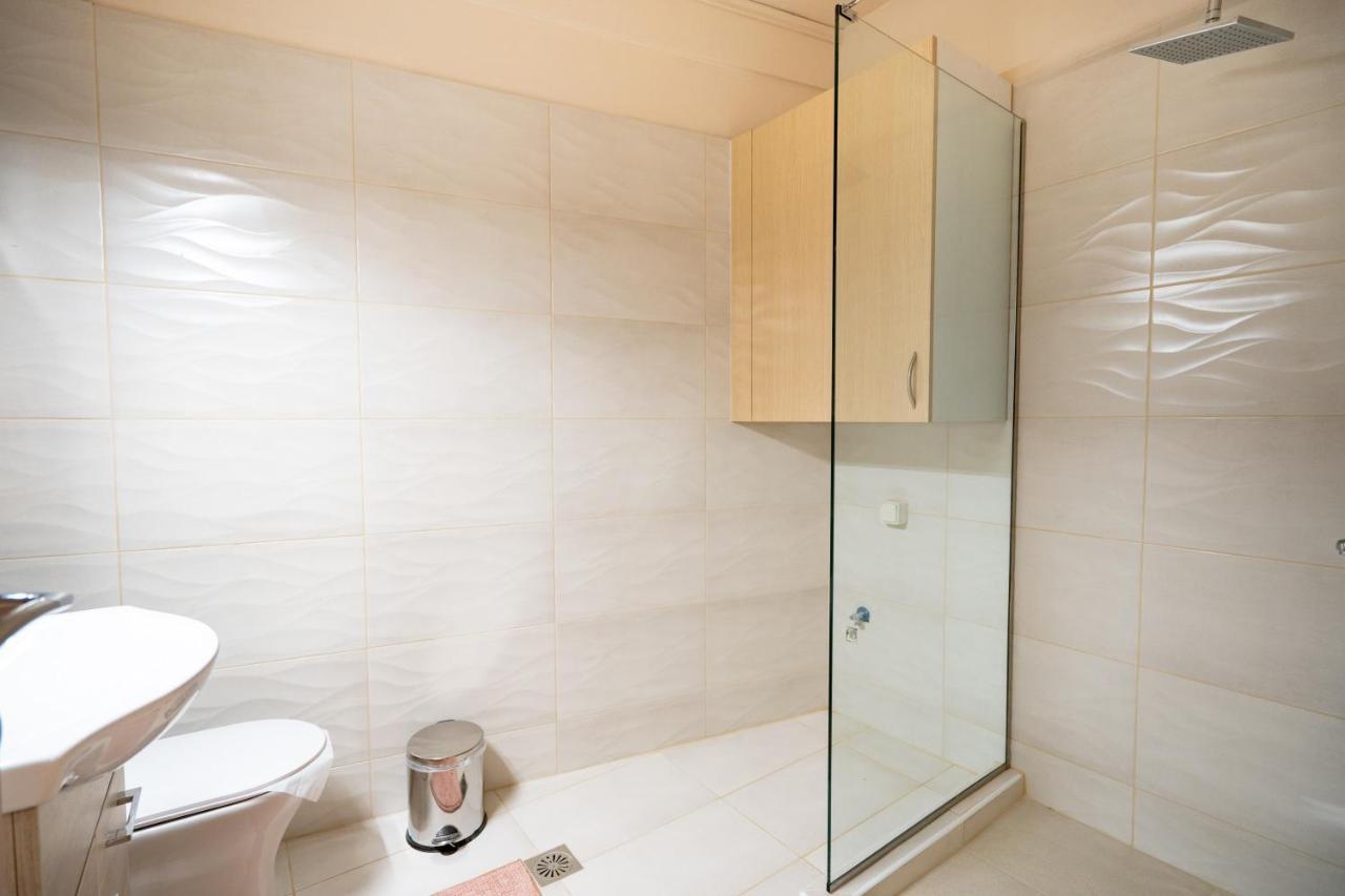Monastiraki Metro Station Studio For 4 Persons Athens Exterior photo